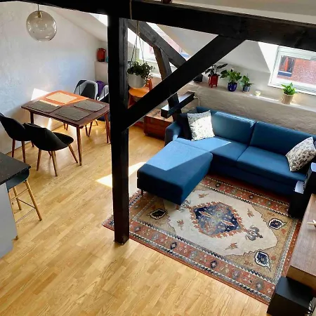 Lägenhet Cozy Loft In